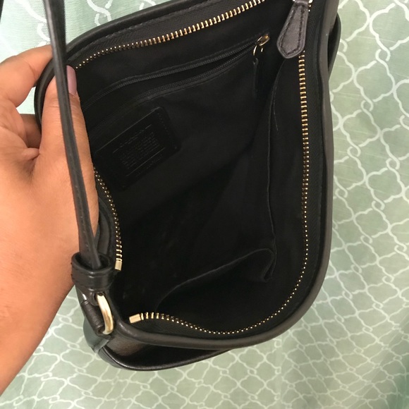 *SOLD* Coach Purse - Picture 5 of 8